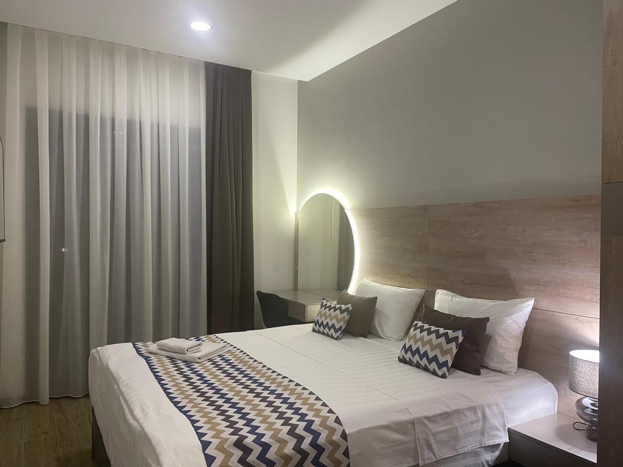4Guest Hotel Yerevan Exterior photo