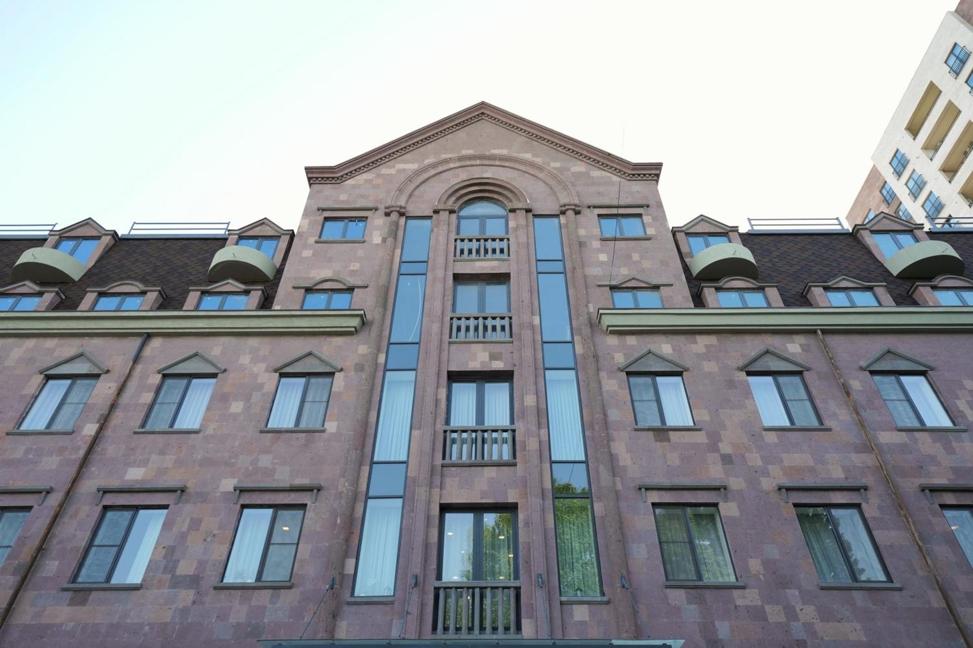 4Guest Hotel Yerevan Exterior photo