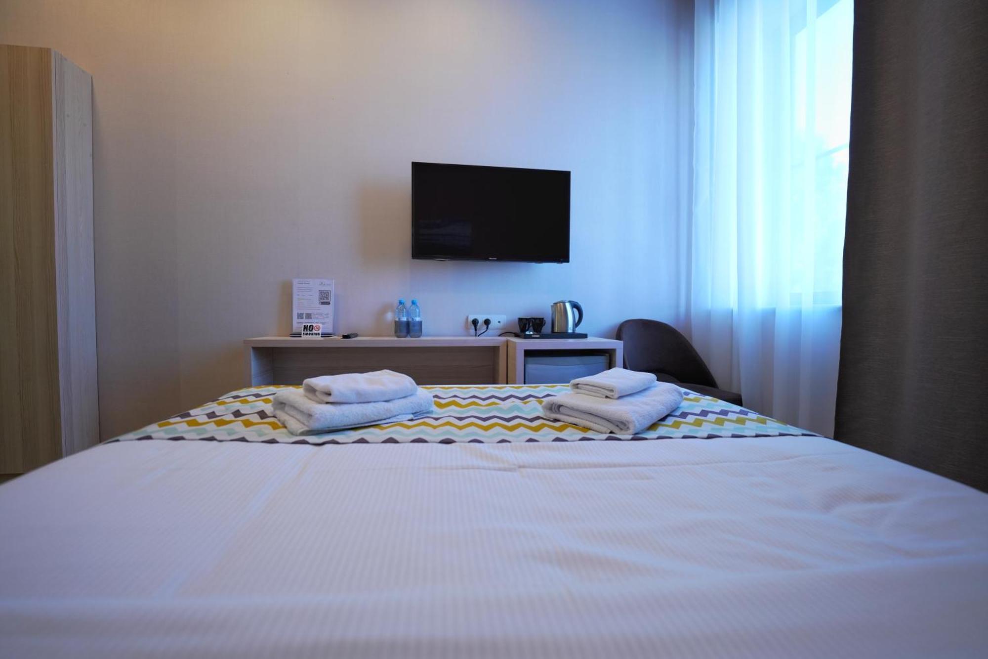 4Guest Hotel Yerevan Exterior photo