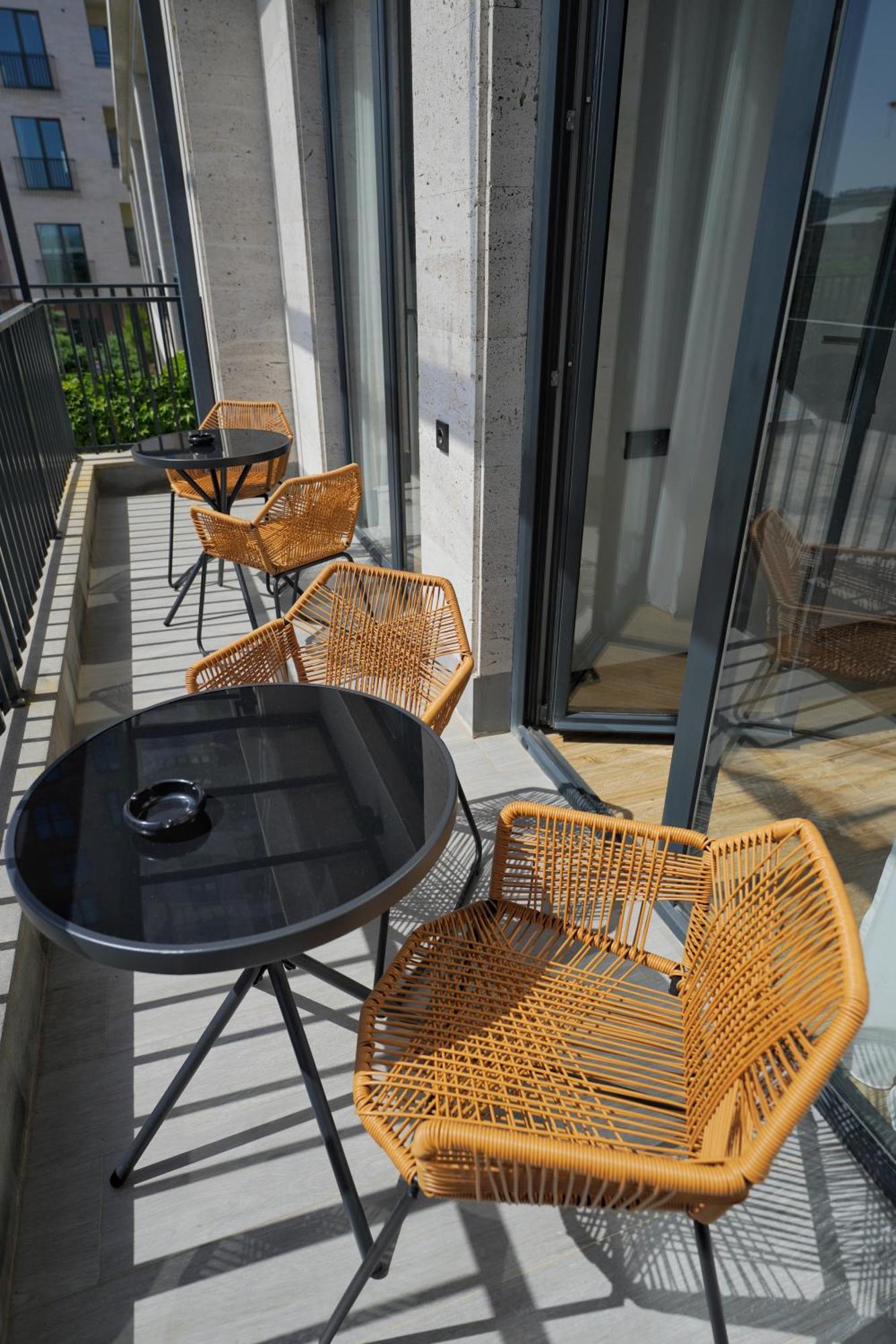 4Guest Hotel Yerevan Exterior photo
